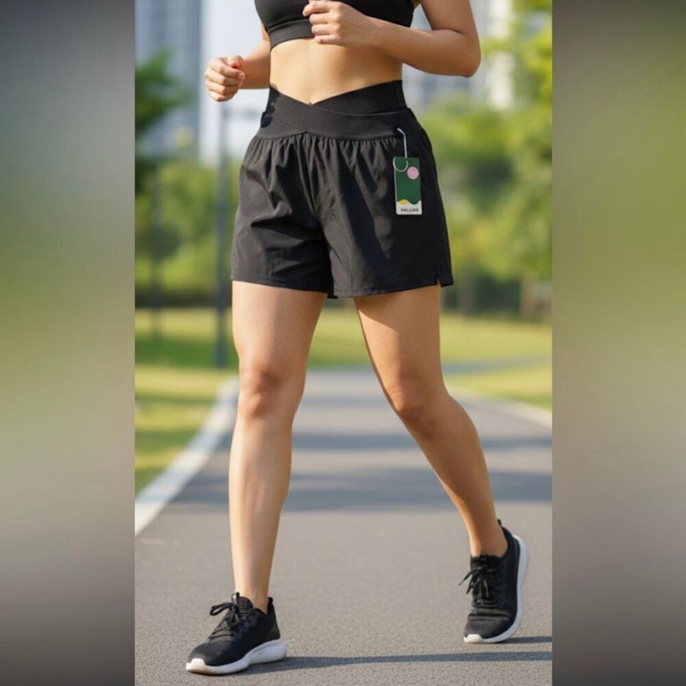 HALARA Black Athletic Shorts with V-Waistband